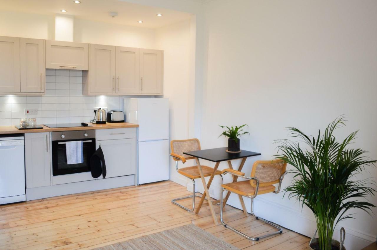 Modern 1 Bedroom Flat In The Heart Of Edinburgh Ngoại thất bức ảnh