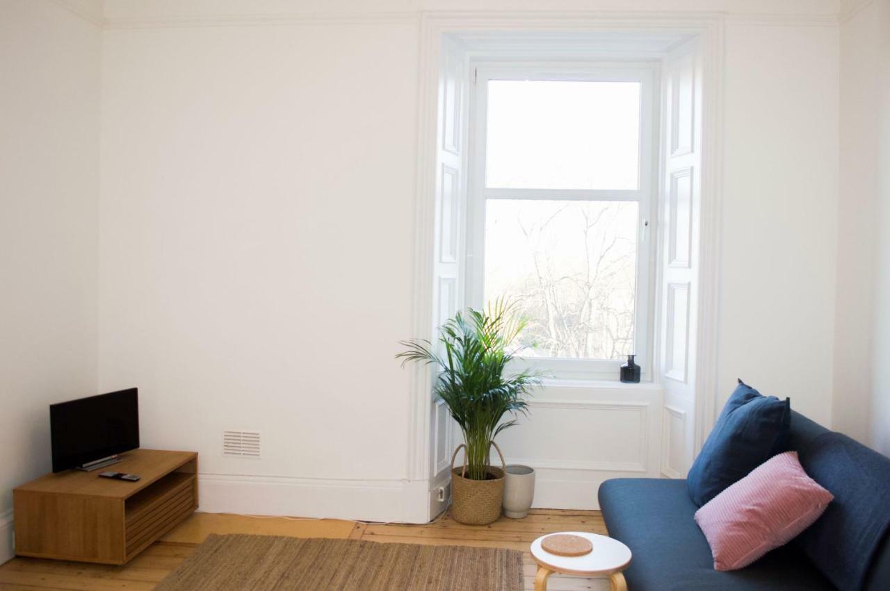 Modern 1 Bedroom Flat In The Heart Of Edinburgh Ngoại thất bức ảnh